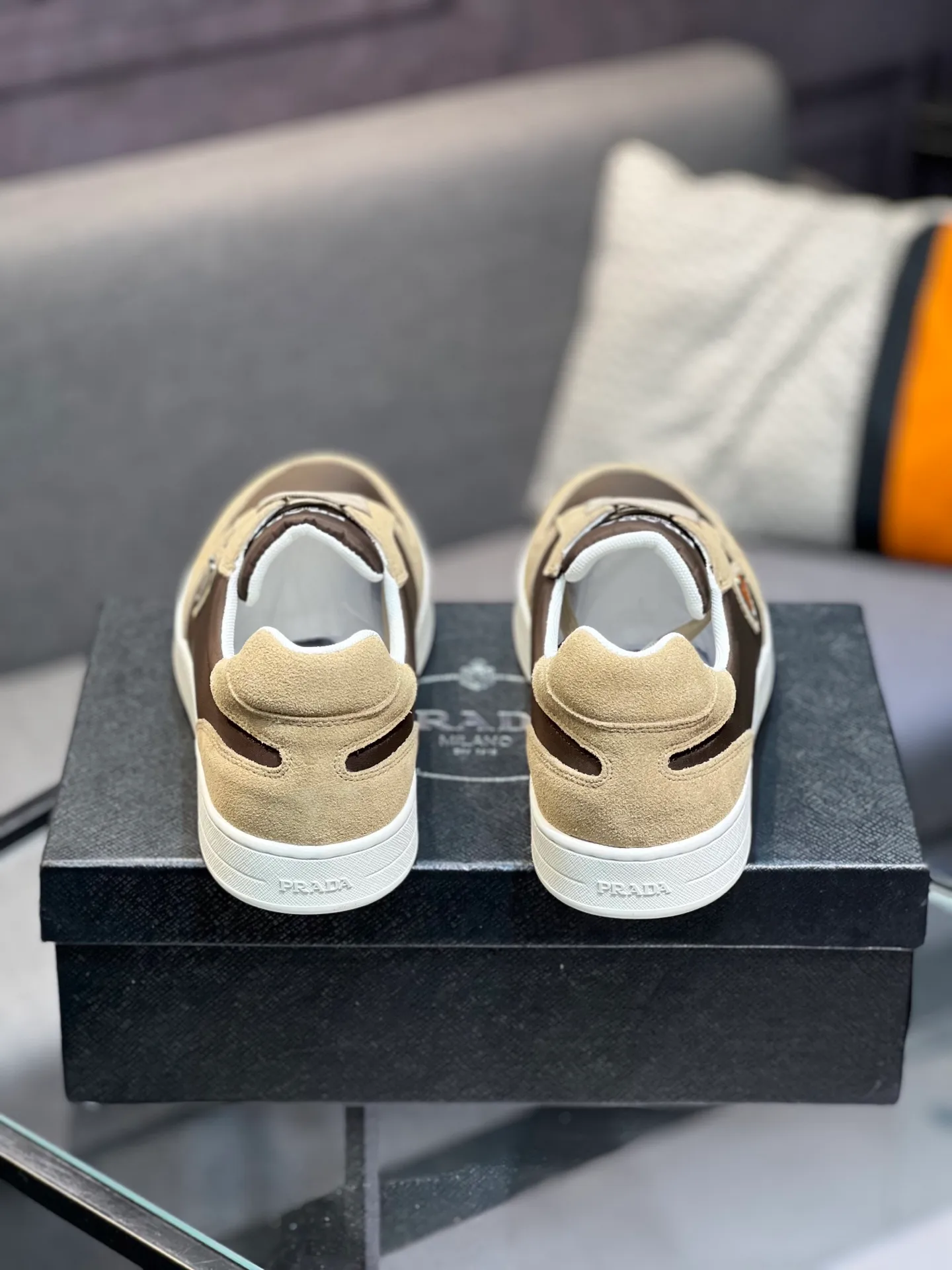 Men's men's shoes 💰440 [PRADA—Prada] latest model 🙈original replica! 👟👟👟Available here. The workmanship is top-notch. The upper is made of Italian 🇮🇹Imported calfskin. ❗️Breathable genuine leather lining @Suitable for travel. The original version has an enlarged engraved sole, making it suitable for all kinds of travels, showing low-key luxury. Let quality speak for itself. Color: Size: 38-44